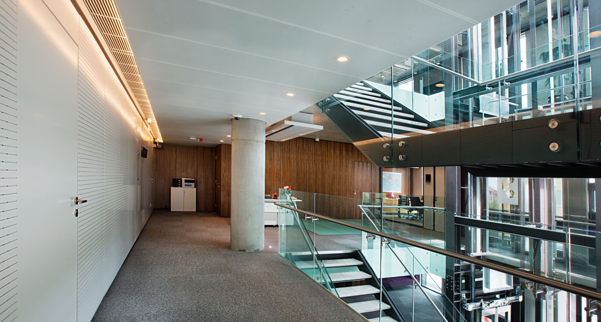 Turkish Contractors Association headquarters Hook-on ceiling